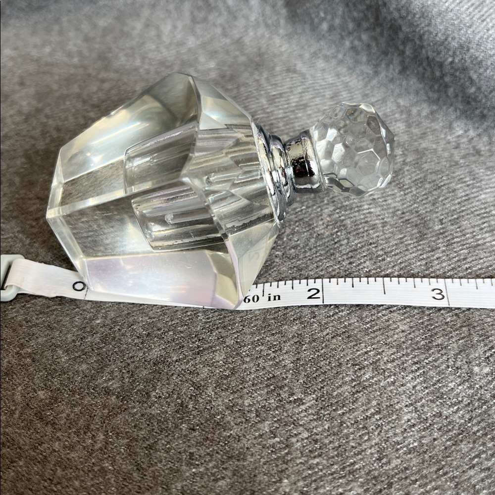 Crystal Perfume Bottle - Picture 6 of 8